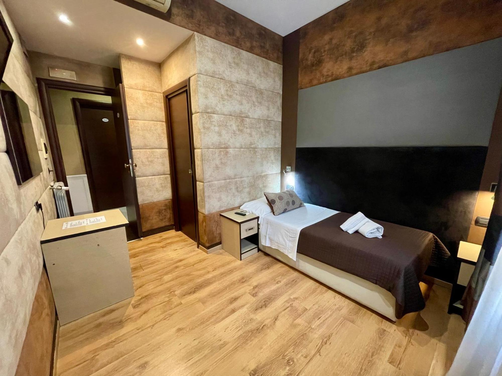 Blue Suite Vatican Guesthouse Рим Екстериор снимка