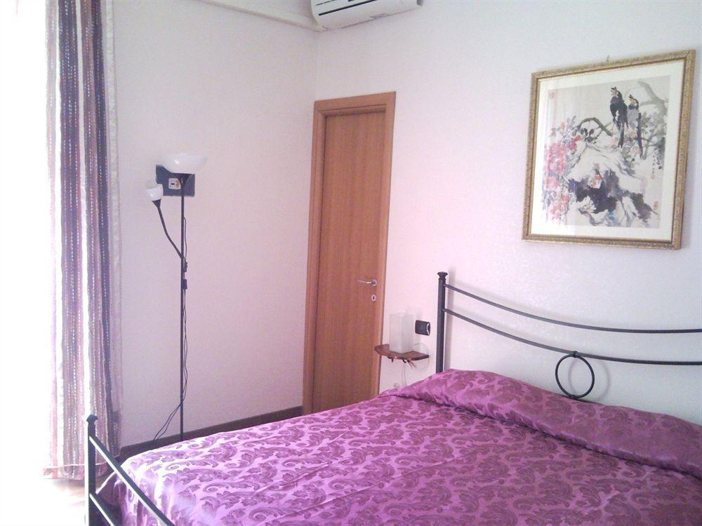 Blue Suite Vatican Guesthouse Рим Екстериор снимка