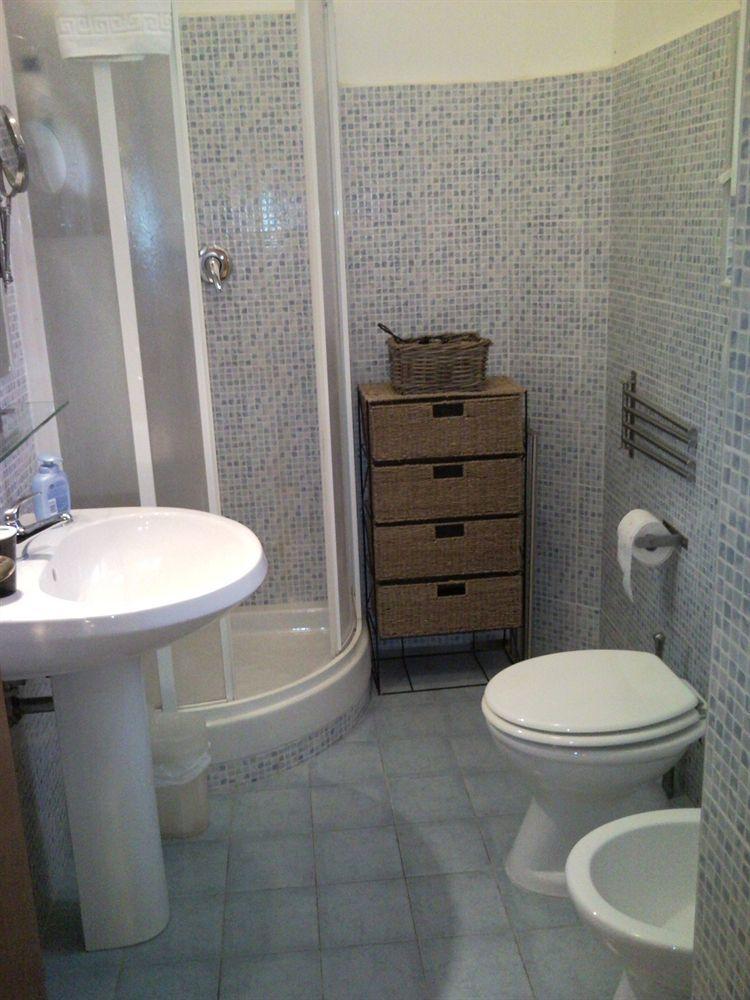 Blue Suite Vatican Guesthouse Рим Екстериор снимка